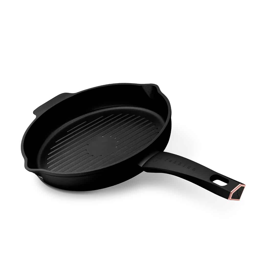 Kerek grillserpenyő két kiöntővel, 26 cm (Fekete, rozéarany). A nyitott edény belseje látható.