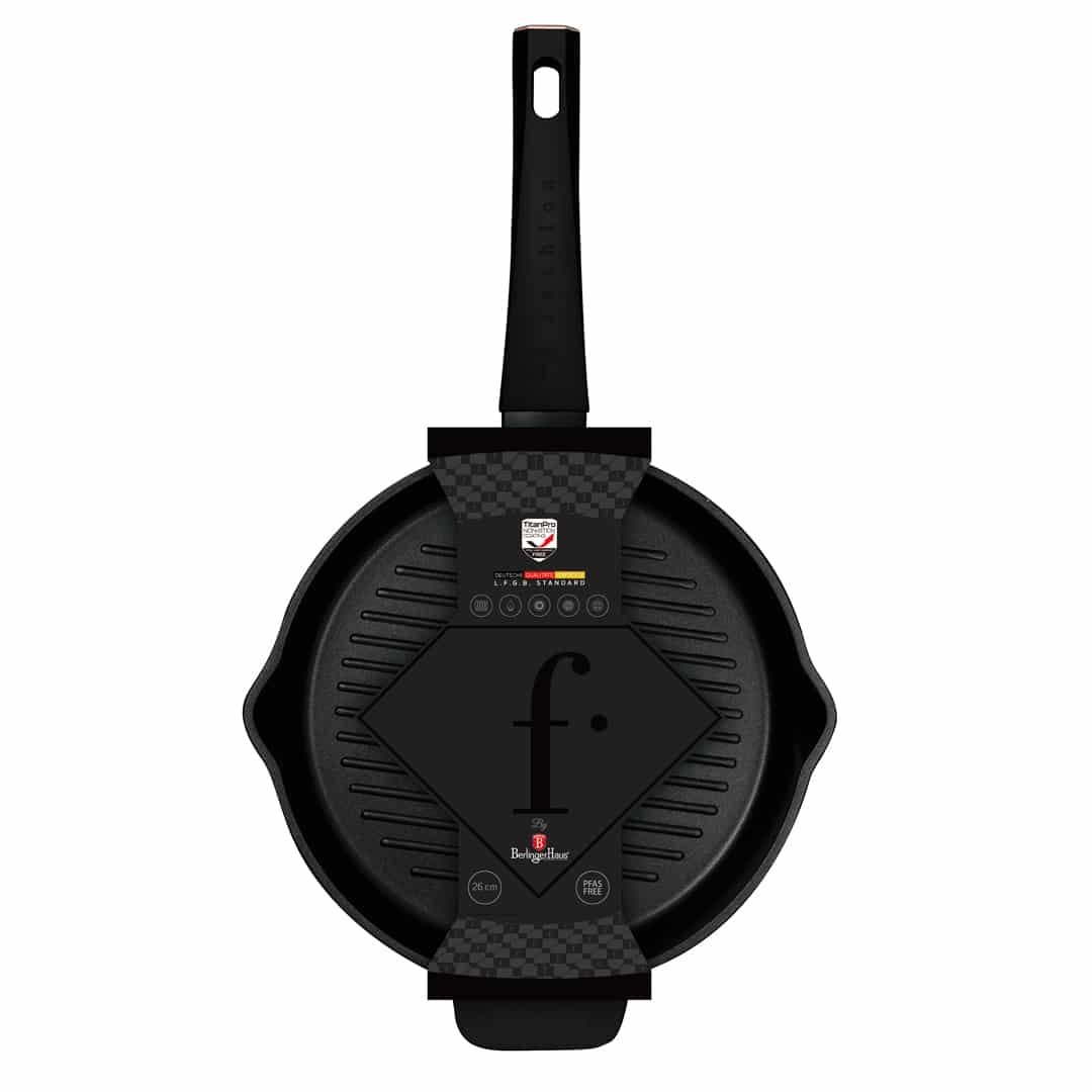 Kerek grillserpenyő két kiöntővel, 26 cm (Fekete, rozéarany). Az edény alja a gyártó csomagolási címkéjével.
