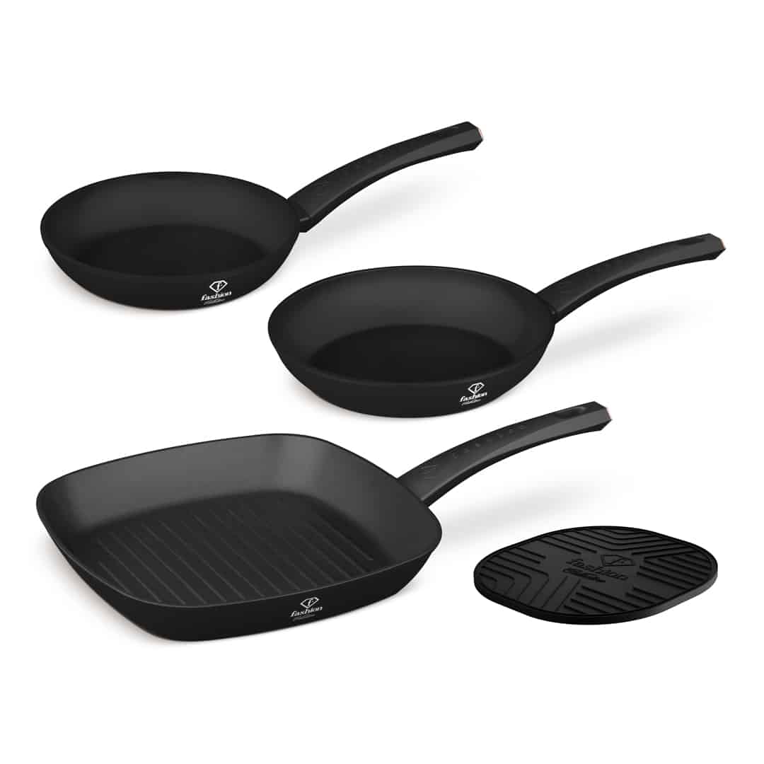 4 részes serpenyőkészlet grillserpenyővel, 20, 24 és 28 cm (Fekete, rozéarany). A készlet darabjai egymás mellett bemutatva.